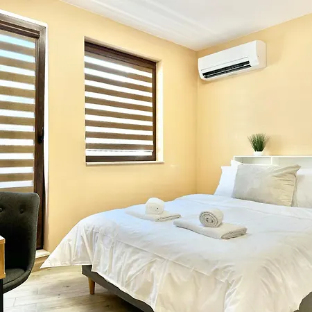 Best Hill View For 4 Guests Next To Medical University And Monument Alyosha Apartment Plovdiv