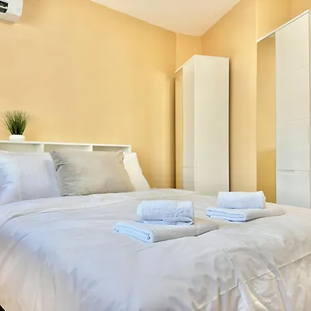 Best Hill View For 4 Guests Next To Medical University And Monument Alyosha Apartment Plovdiv